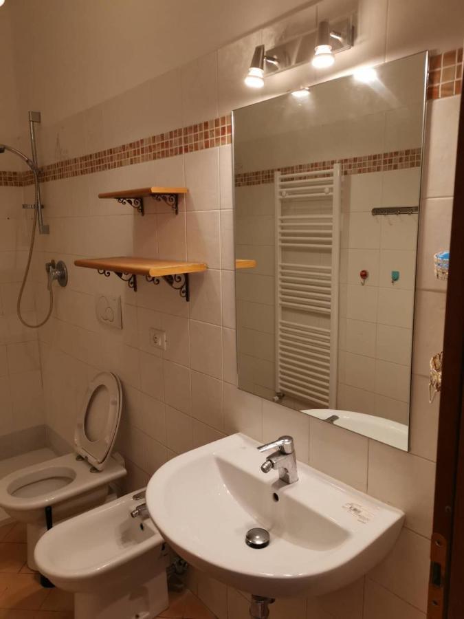 Affitta Camere Mimi Family Firenze Bagian luar foto