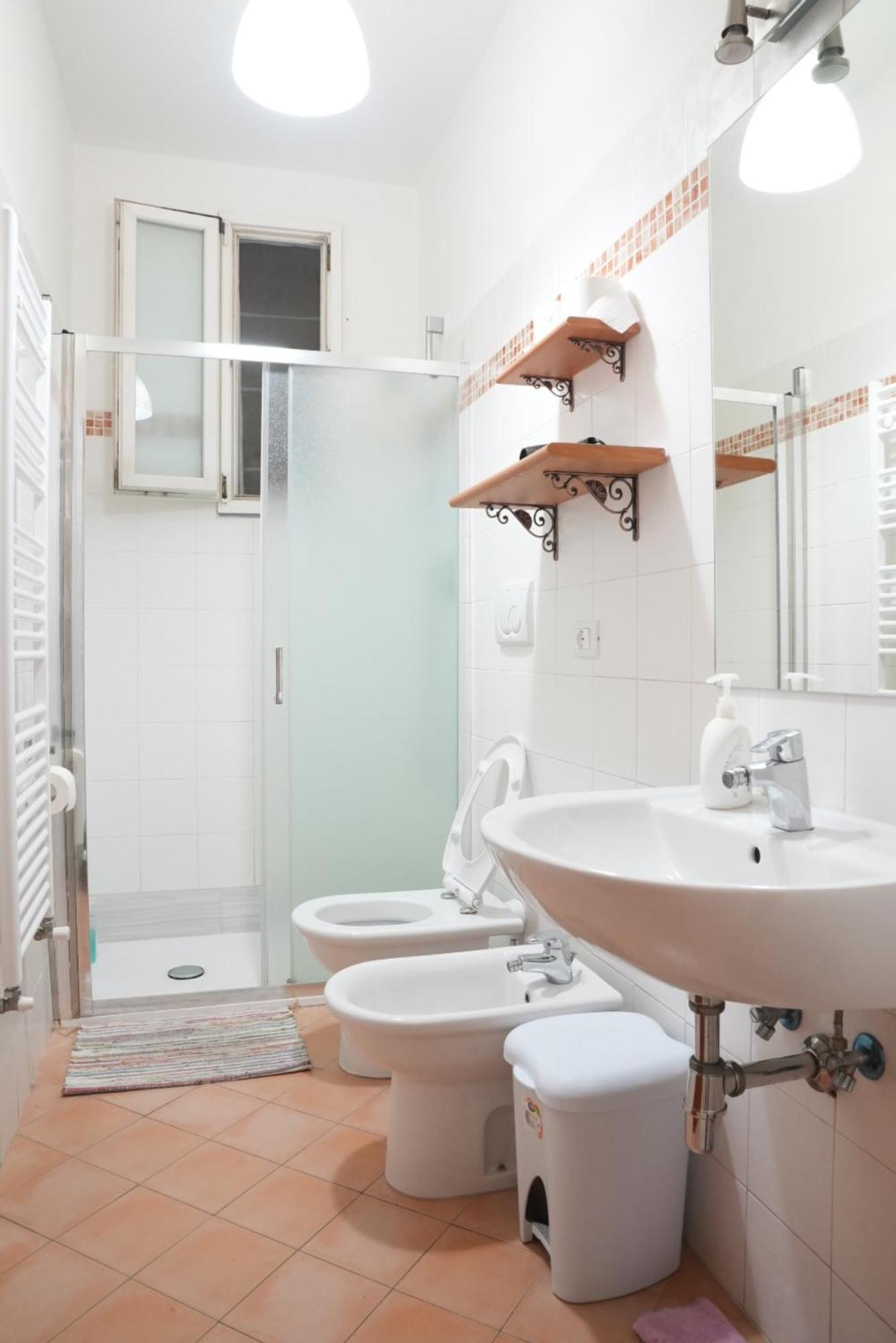 Affitta Camere Mimi Family Firenze Bagian luar foto